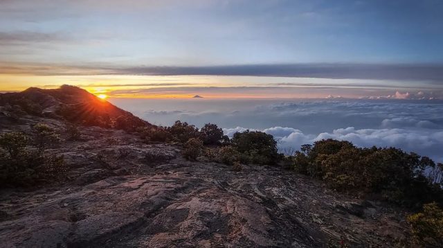 Puncak Gunung Ciremai